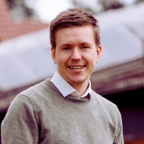 Jannik V.